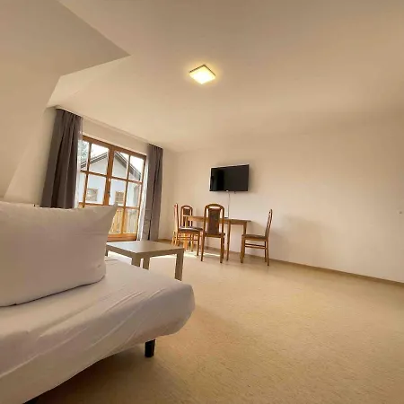 Sta1079 Moderne Monteurwohnung Mit Balkon Apartment *