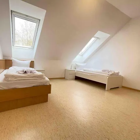 Apartment Sta1079 Moderne Monteurwohnung Mit Balkon *