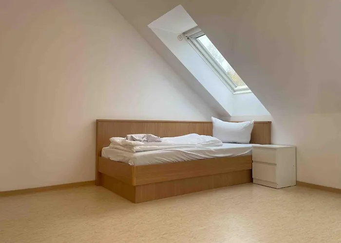 Sta1079 Moderne Monteurwohnung Mit Balkon Апартаменты